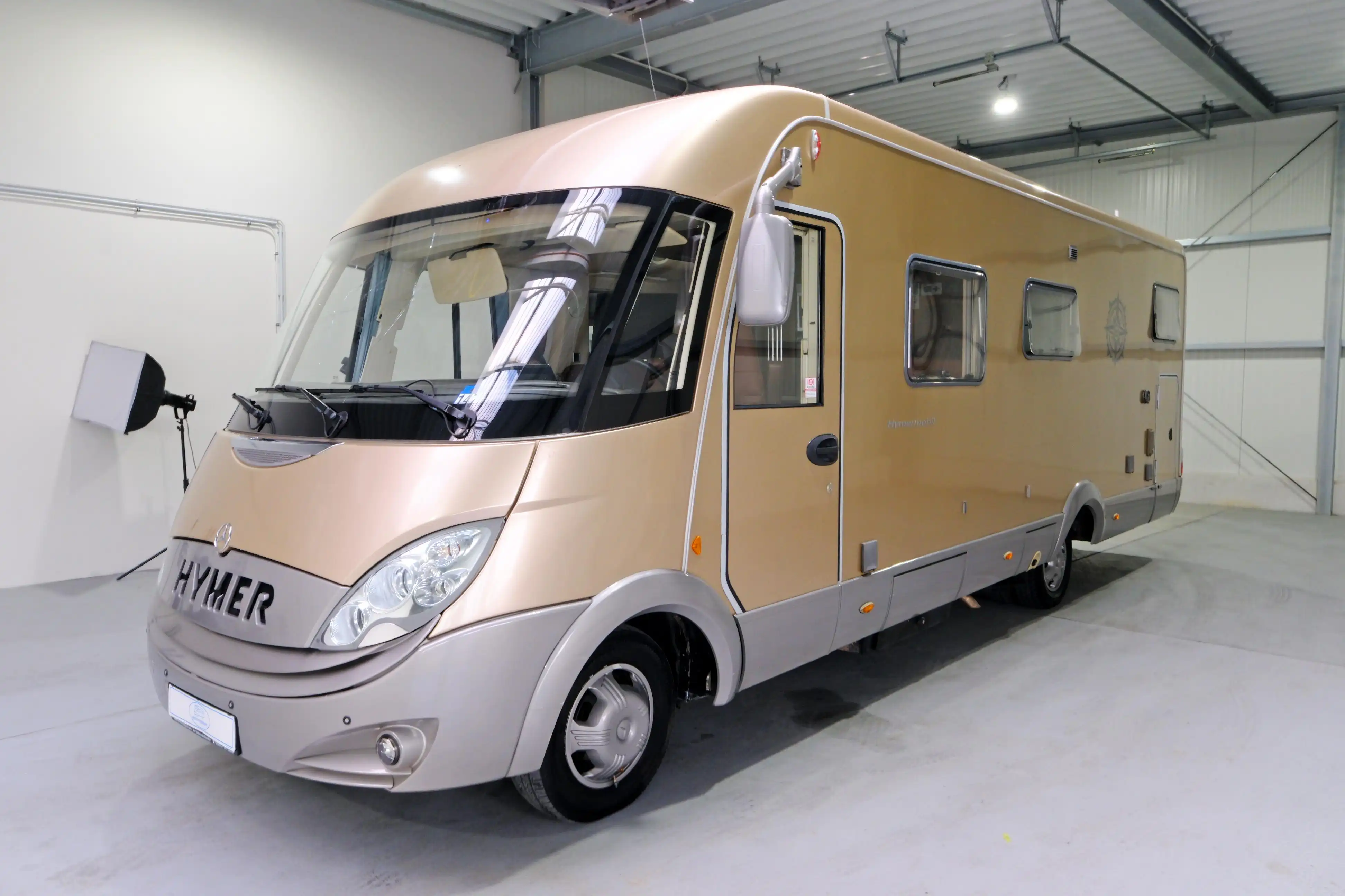 HYMER-ERIBA S 800